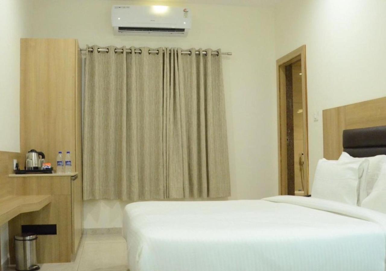 Hotel Aaradhya Udajpur Zewnętrze zdjęcie