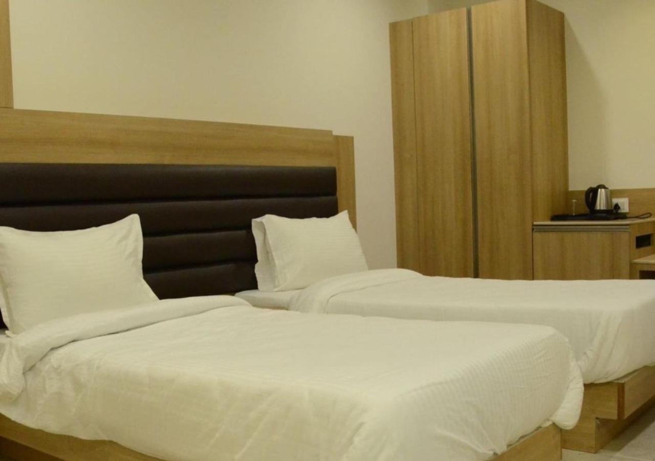 Hotel Aaradhya Udajpur Zewnętrze zdjęcie