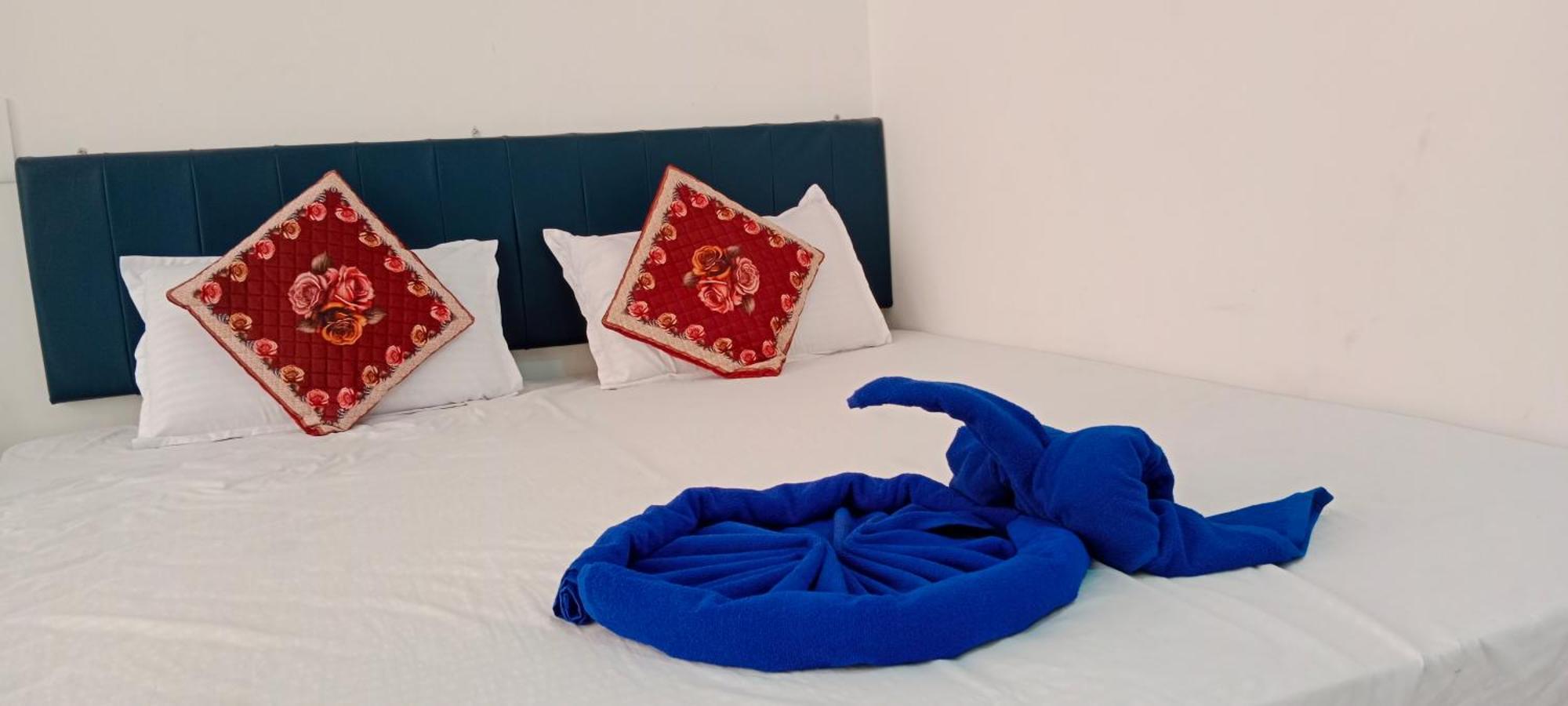 Hotel Aaradhya Udajpur Zewnętrze zdjęcie